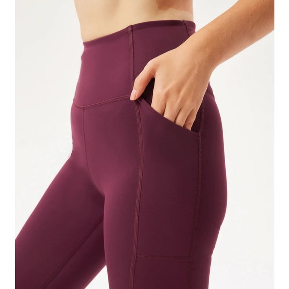 Girlfriend Collective Plum Compression Leggings w/ pockets - Picture 6 of 8